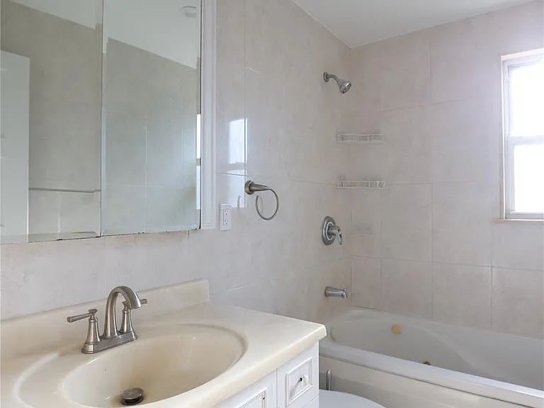 151-07 7th Ave #2 — Photo 7