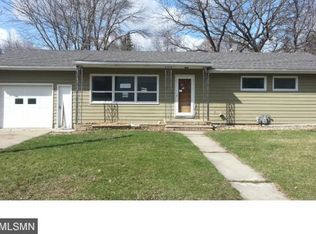 117 4th St SW, New Richland, MN 56072