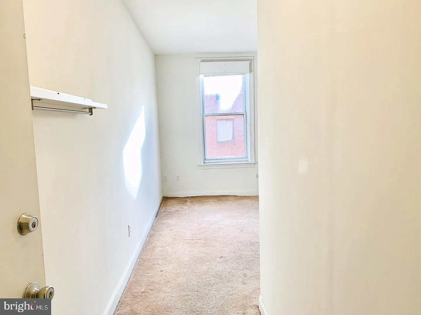 1211 Locust St — Photo 2