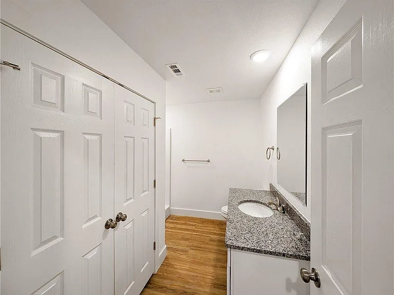 1206 Nedra Dr — Photo 17