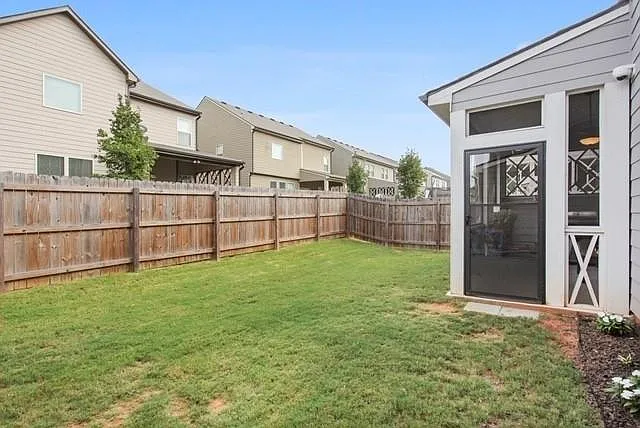 5304 Castle Shoals Way — Photo 22