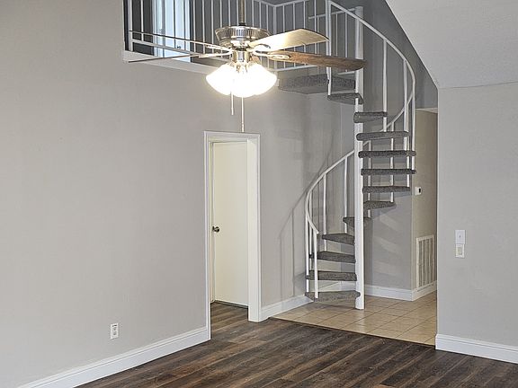 4th image of 11503 Illiad Ct