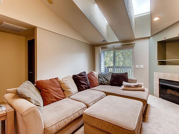 5th image of 4000 NE 109th Ave Unit 218F