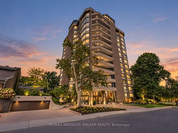 300 Queen Elizabeth Driveway #9B, Ottawa, ON K1S 3M6