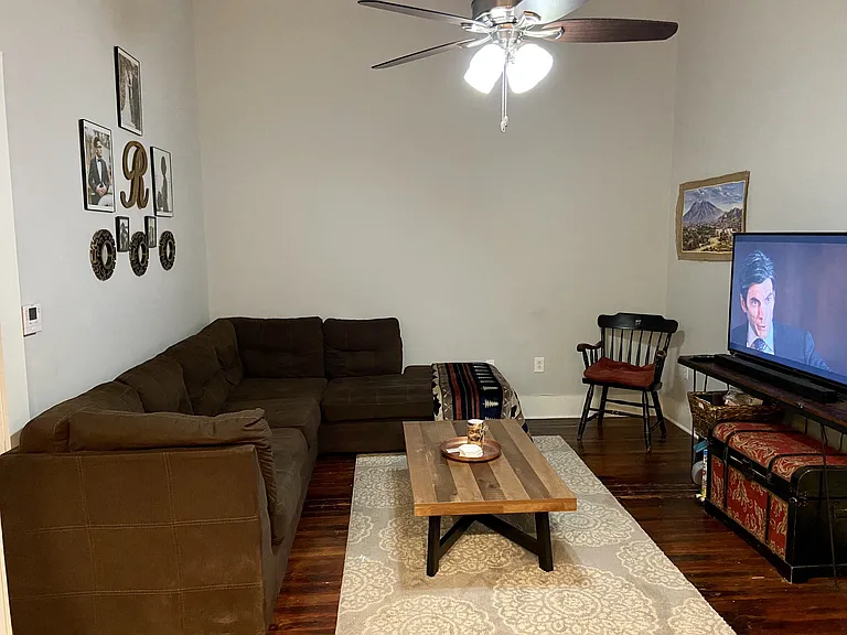 103 W 2nd St #208 — Photo 2
