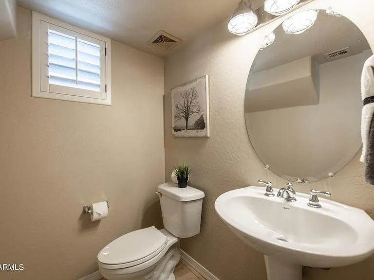 1120 S Ash Ave #1004 — Photo 9