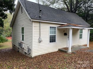 325 Sloan St, Davidson, NC 28036