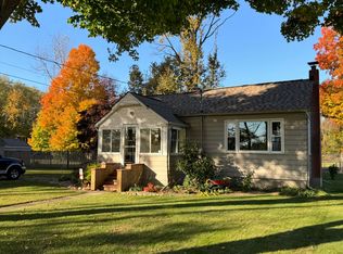 53560 Fulton Rd, Leonidas, MI 49066