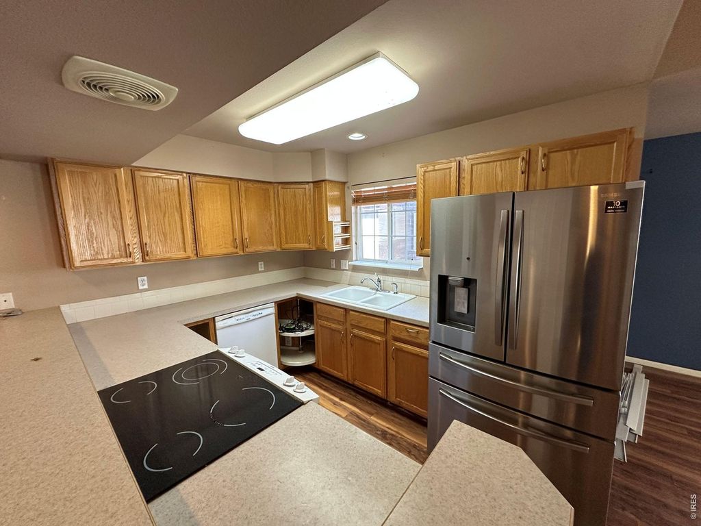 4638 Brenton Dr