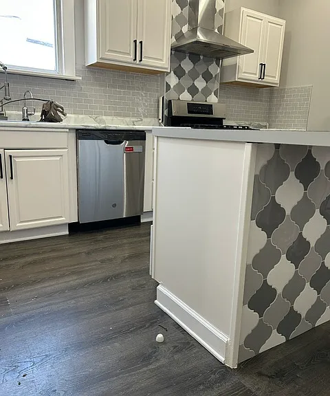 3849 S Albany Ave #2 — Photo 10
