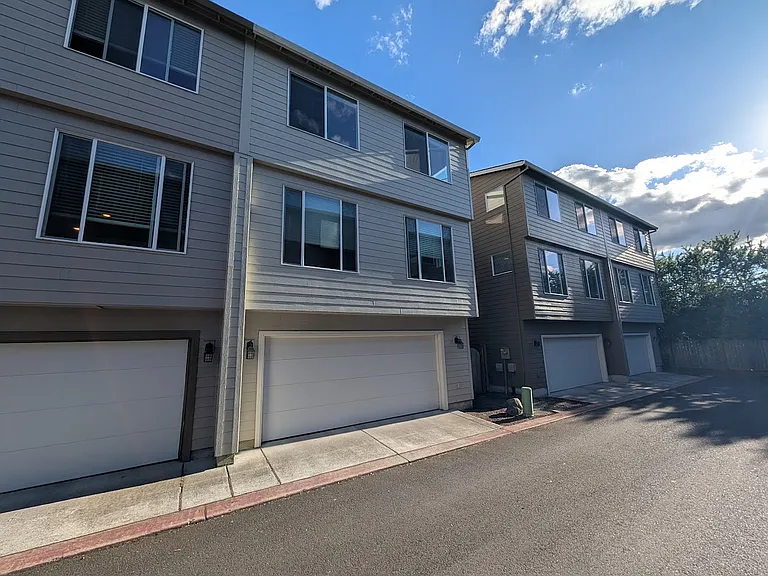 16653 SW Blanton St — Photo 20