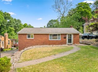 230 Rolling Dr, Pittsburgh, PA 15229