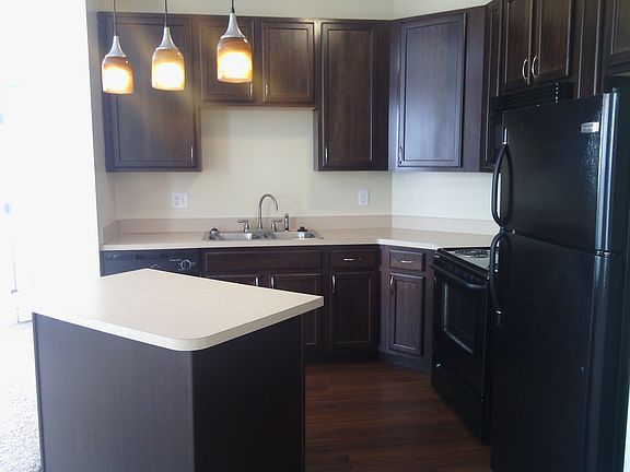 3rd image of 727 Worthington Woods Blvd Ste 109