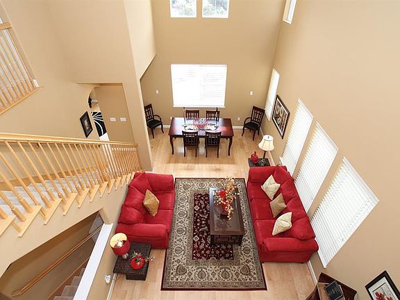 4th image of 121 Bayview Dr