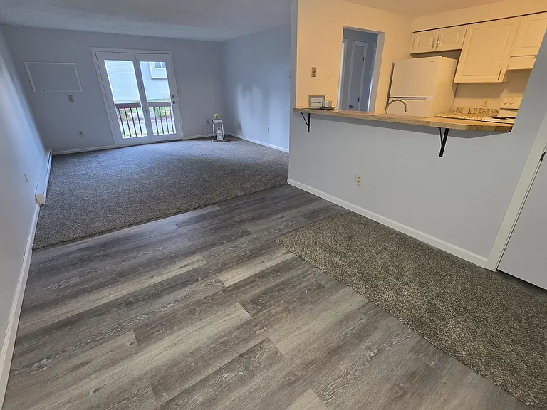 1015 Old Colony Rd #6 — Photo 10