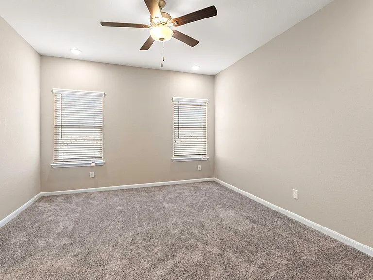 10610 Kiana Way — Photo 27