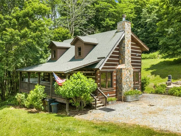 122 Cedar Cove Lane, Zionville, NC 28698