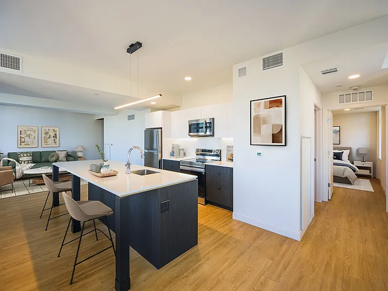 The Standard — Photo 6