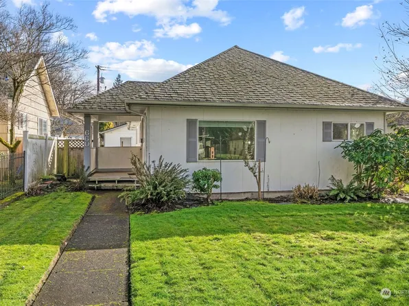 660 18th Avenue, Longview, WA 98632