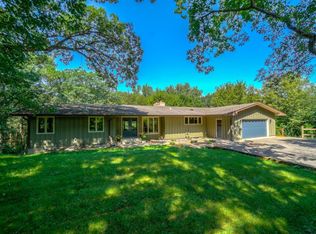 1 Birch Ln, Saint Paul, MN 55127