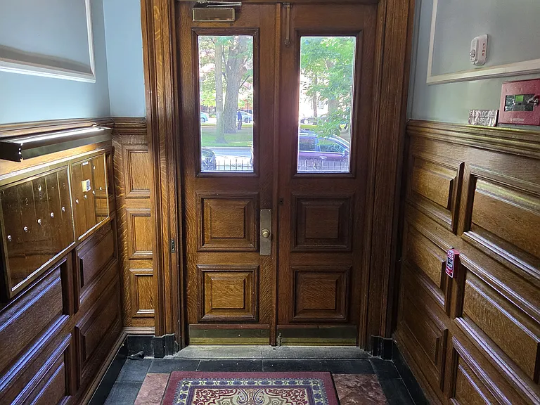 177 Commonwealth Ave #10 — Photo 4