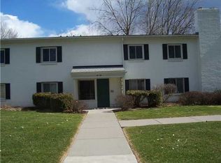 19 Lost Mountain Trl, Rochester, NY 14625