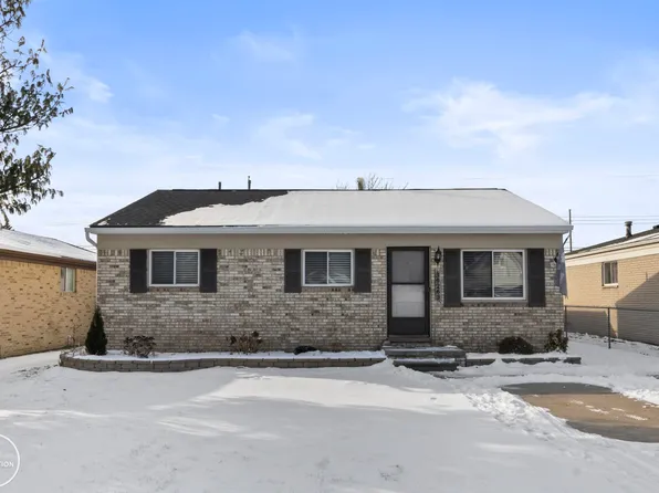 39263 Willmarth St, Harrison Township, MI 48045