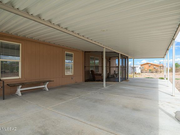 3rd image of 9932 S High Desert Dr