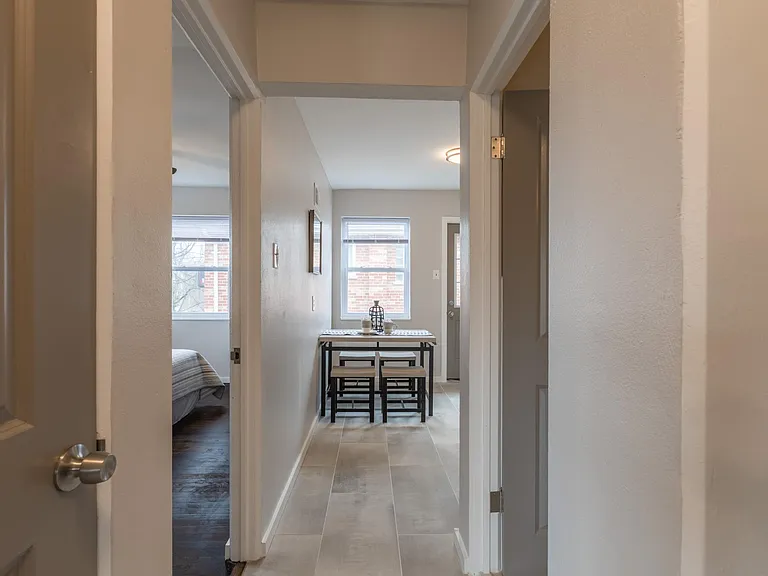 2932 Hallmark Ln — Photo 8