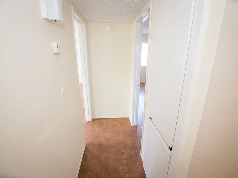4409 Plaza Vis #B — Photo 11