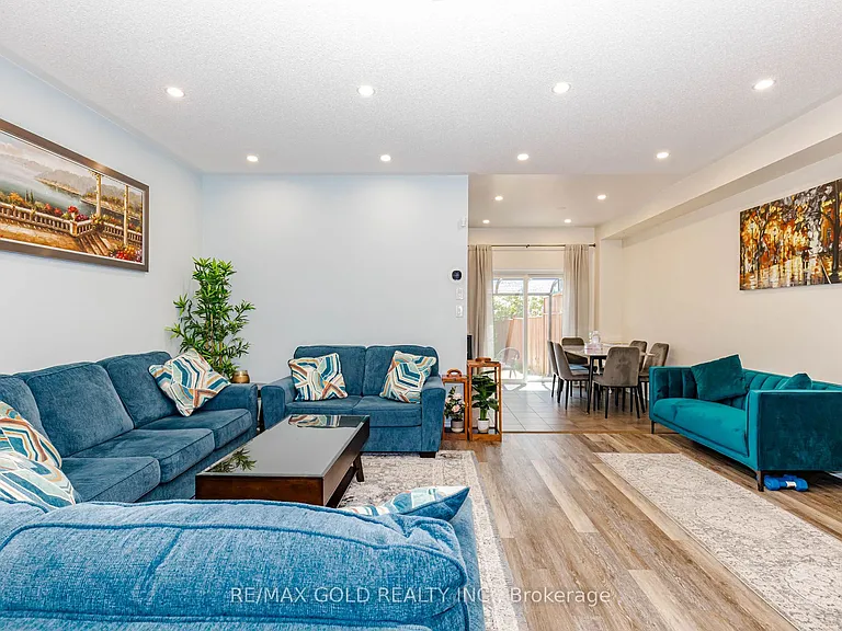 65 Niagara Trl — Photo 11