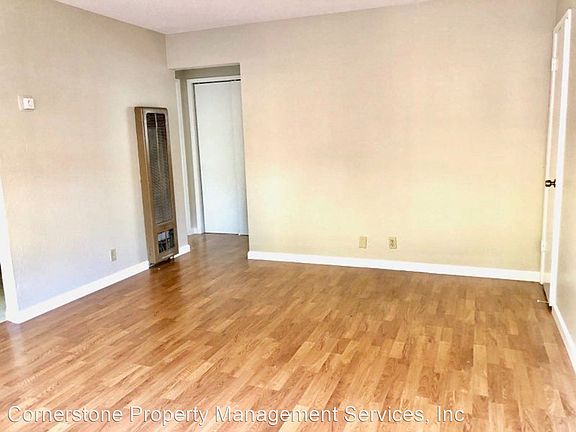 5th image of 2722 U St APT 4