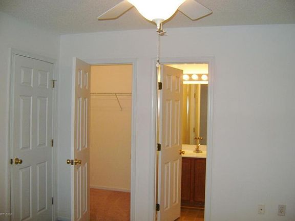 4th image of 106 Knotts Ct