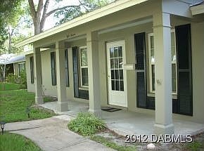 2nd image of 811 Lindenwood Cir E