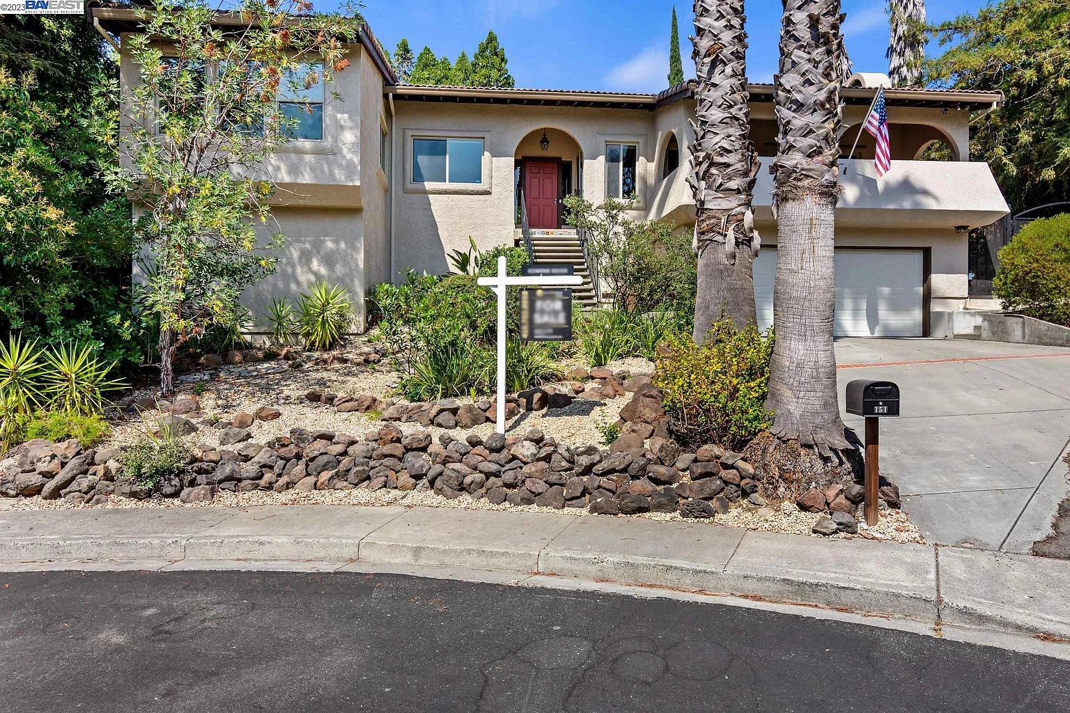 151 Donaleen Ct photo 1
