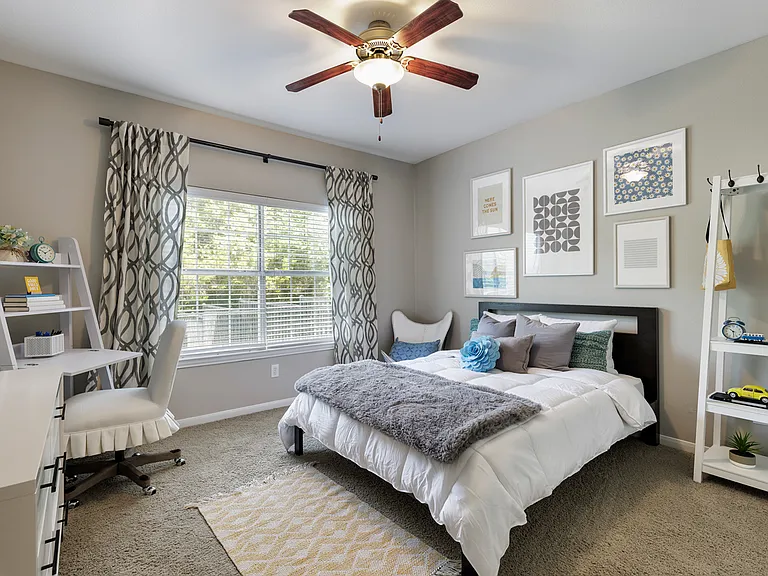 Lantana Ridge — Photo 17