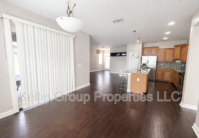 3852 Hampton Hills Dr — Photo 8