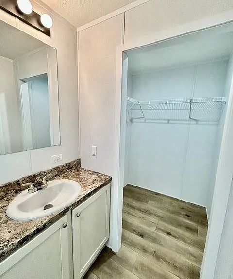 2109 N Hickory Cir W #2109 — Photo 14
