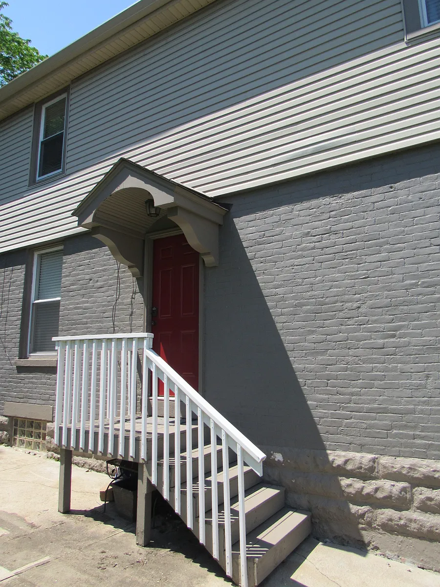 Building Photo - 48 19th St #2