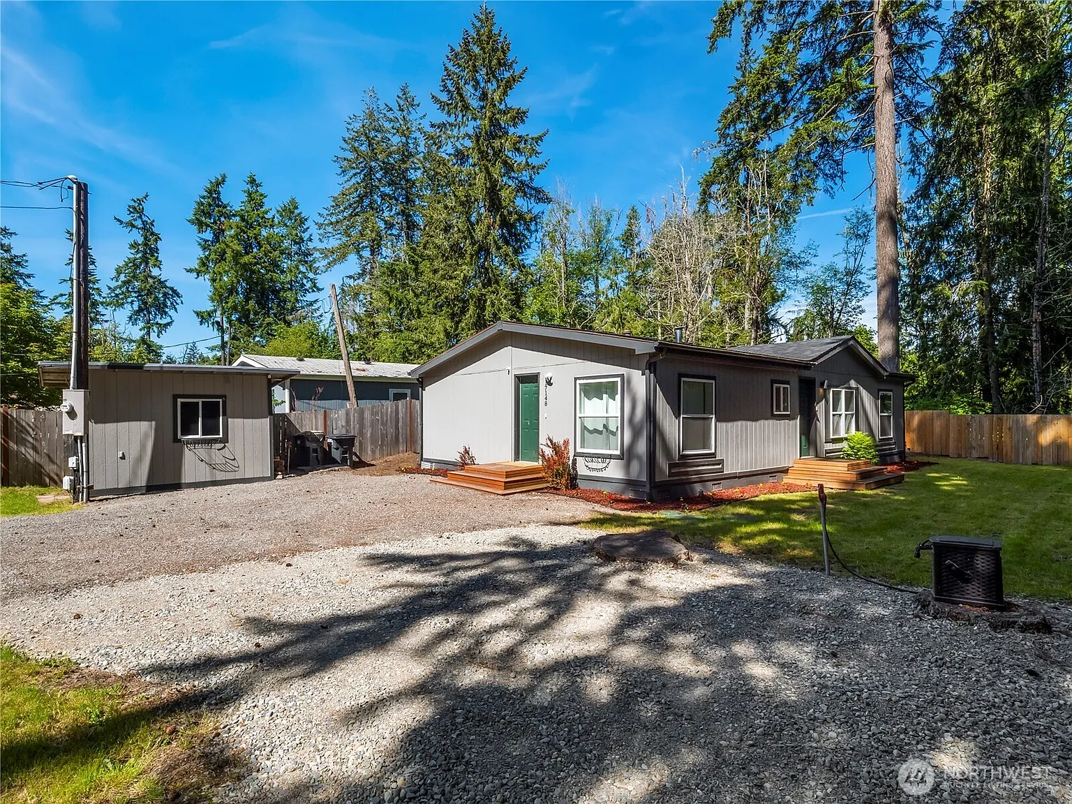 17148 Heather Lane SE photo 1