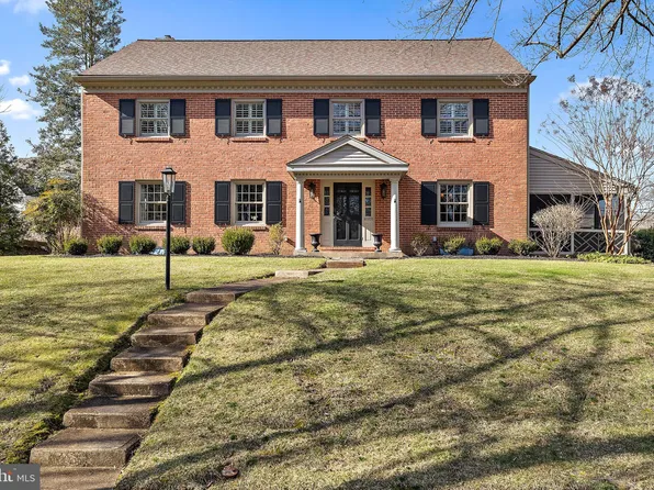 509 Falkirk Rd, Wilmington, DE 19803