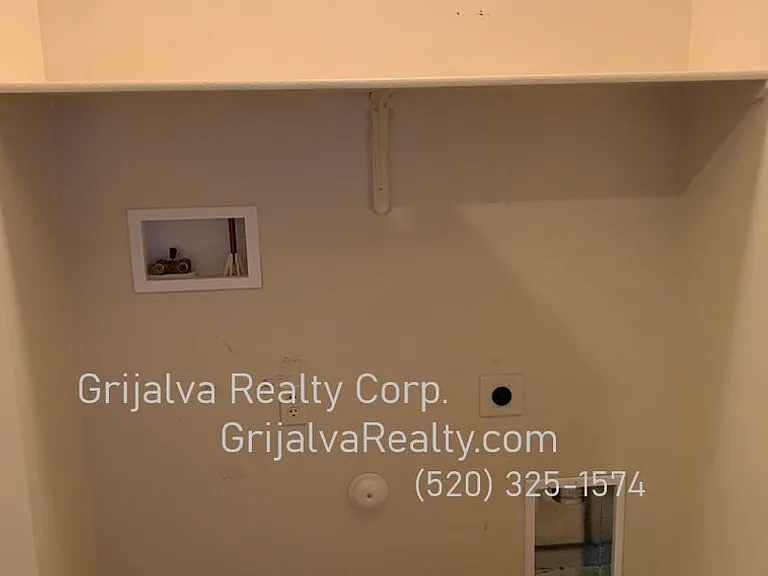 2277 W Floral Cliff Way — Photo 14