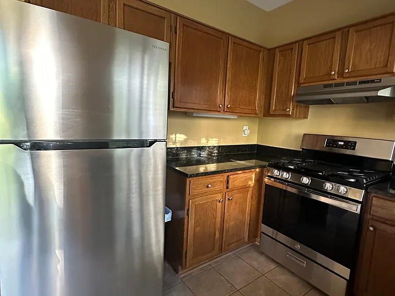 Wedgeway Ct — Photo 18