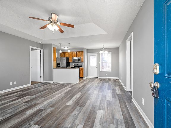 5th image of 353 Lafayette Point Cir