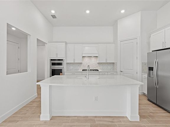 6th image of this home