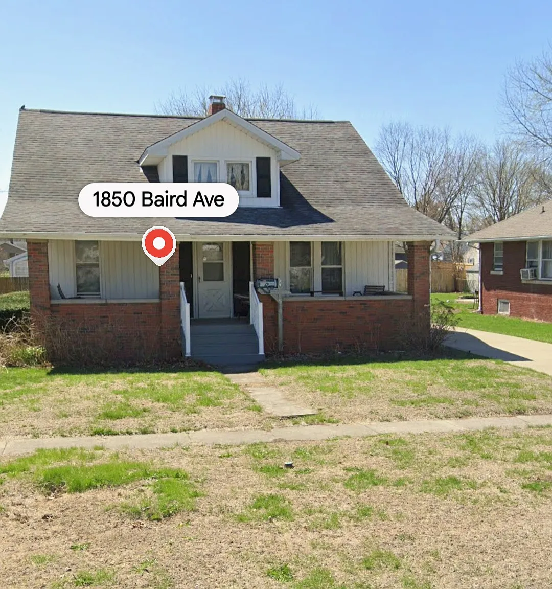 3 bed, 1.5 bath, 1563 sqft, $1,100 — Photo 1