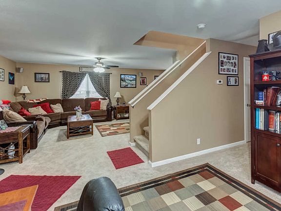 3rd image of 8106 Winterbury Dr