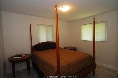 2nd image of 7127 Sanford Ct