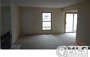 4th image of 7596 Woodview Dr #17