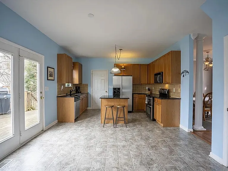 609 Sarazen Dr — Photo 5